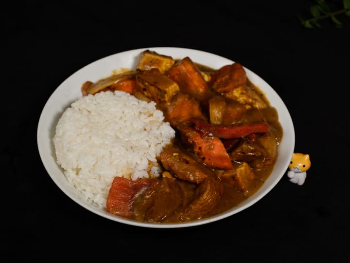 Japanese Curry (カレーライス, karē raisu)